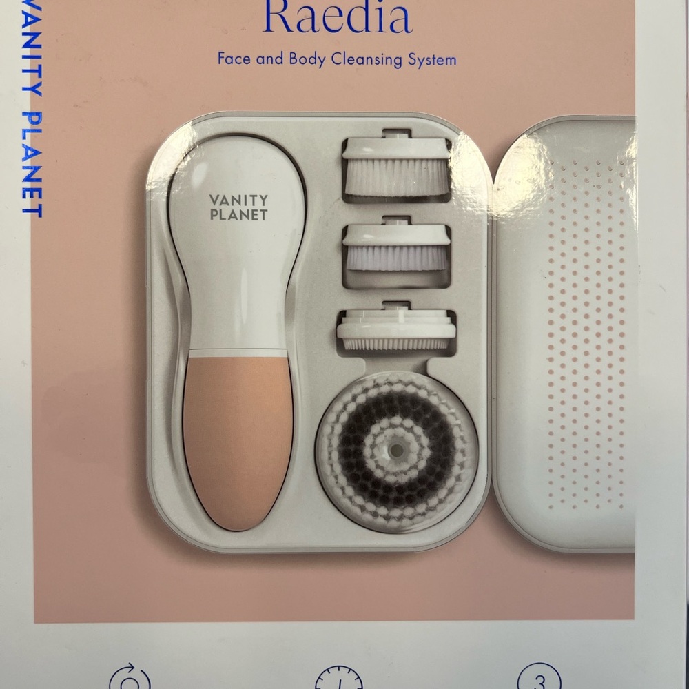 Vanity Planet Raedia Cleansing System in White and Pink